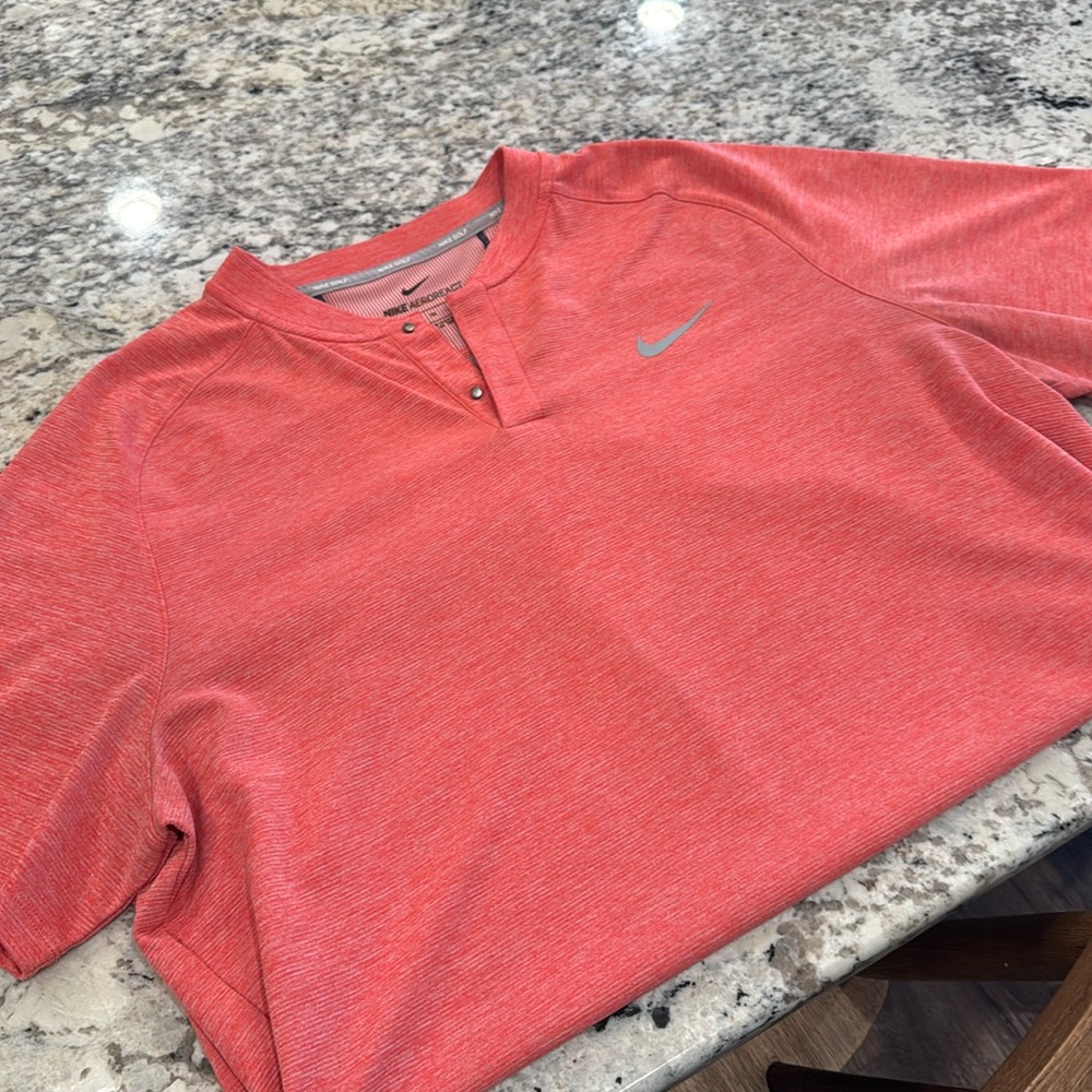 Men’s Nike AEROREACT Golf Polo XL Orange
